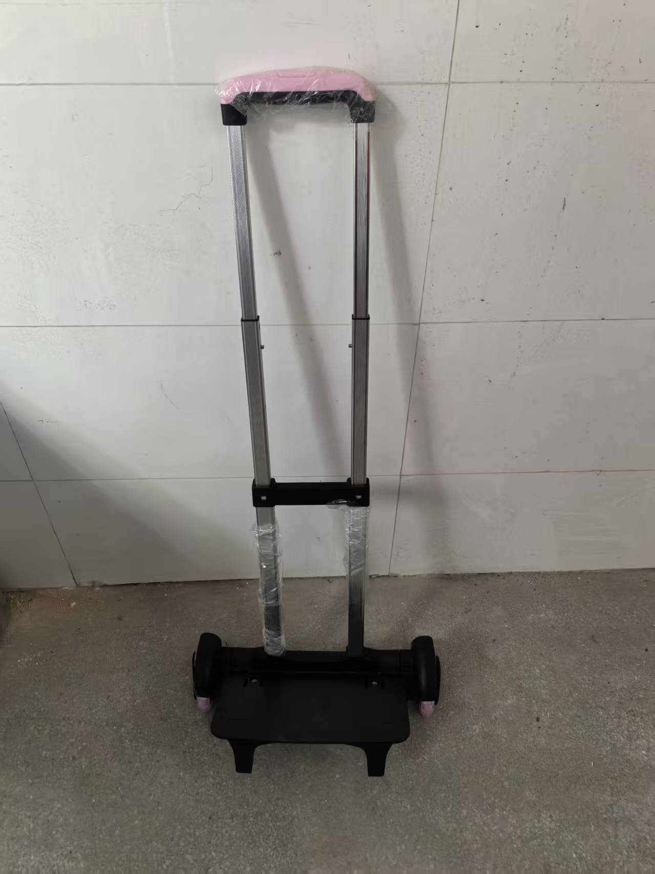 伸缩拉杆购物车