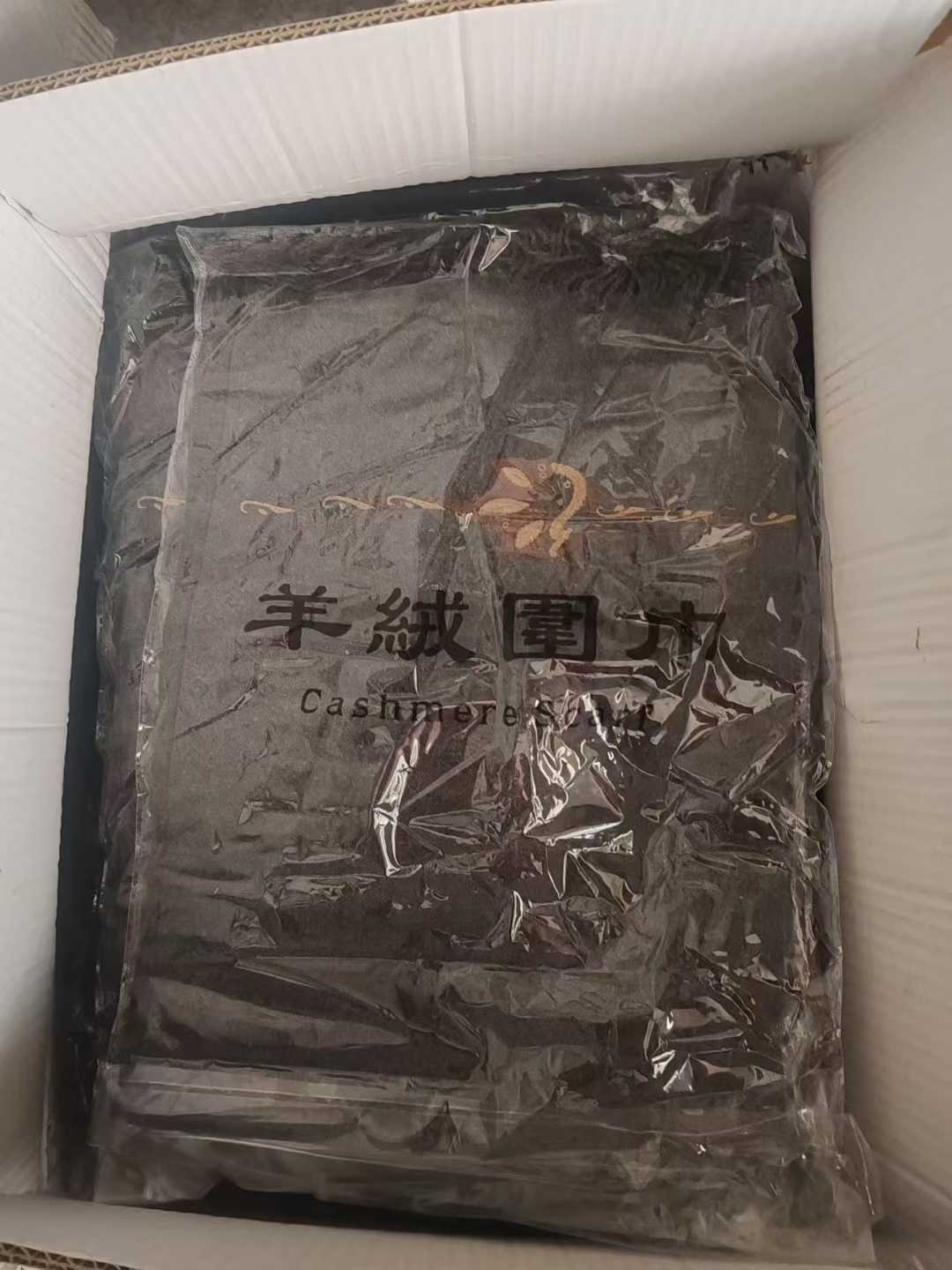 碧桂园羊绒围巾