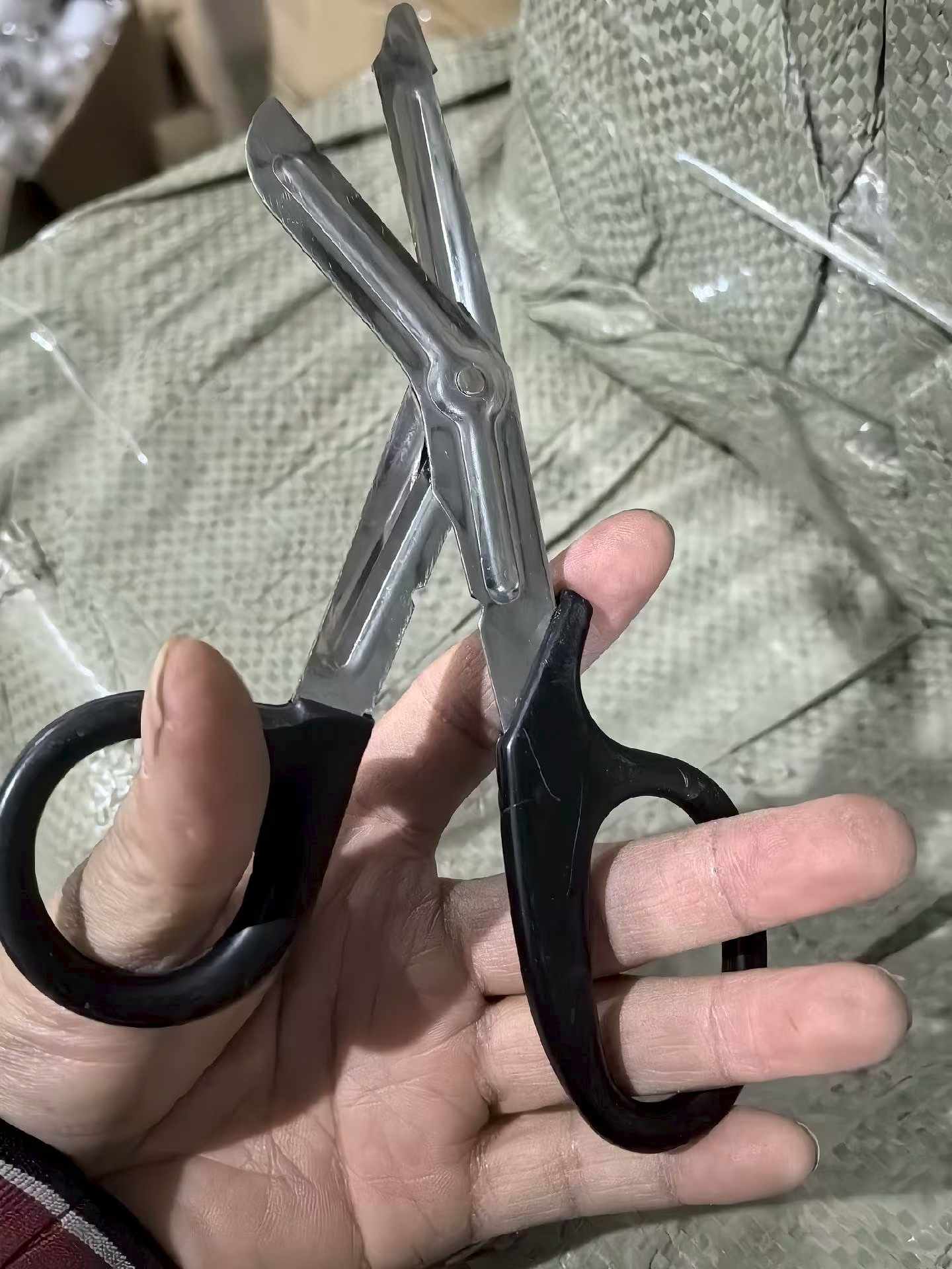 不锈钢纱布剪刀