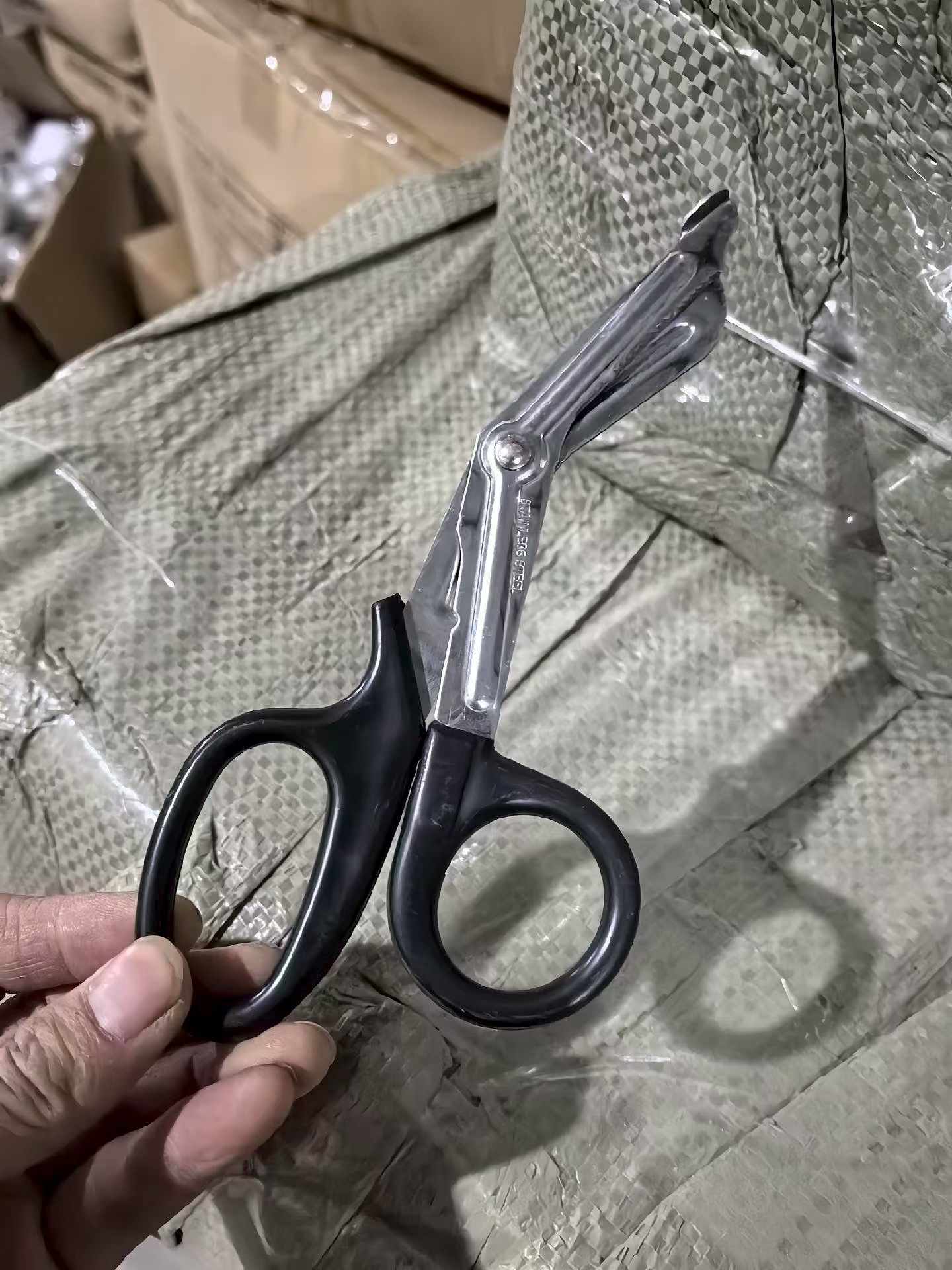 不锈钢纱布剪刀