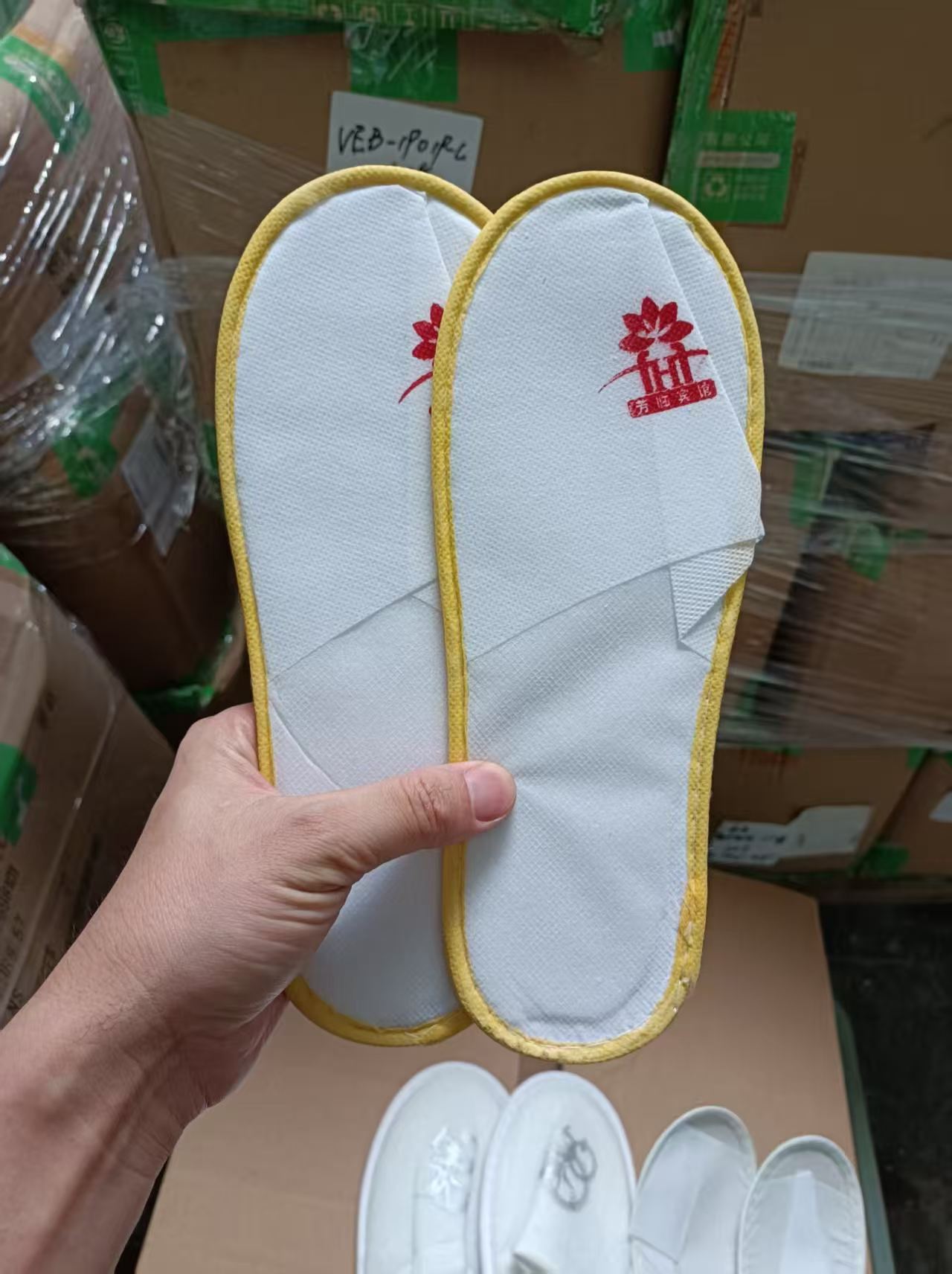 酒店一次性拖鞋3