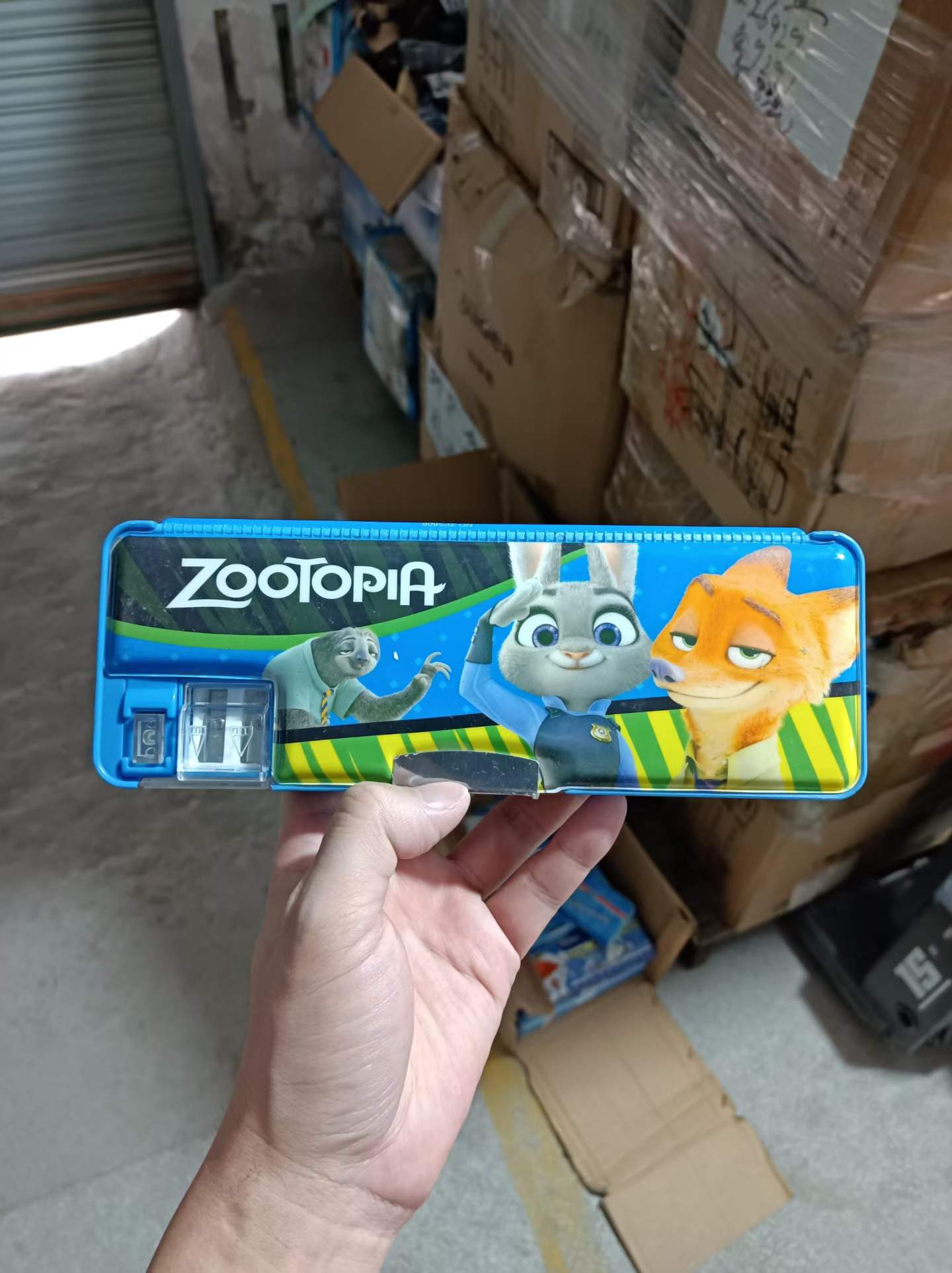 双层塑料卡通文具盒